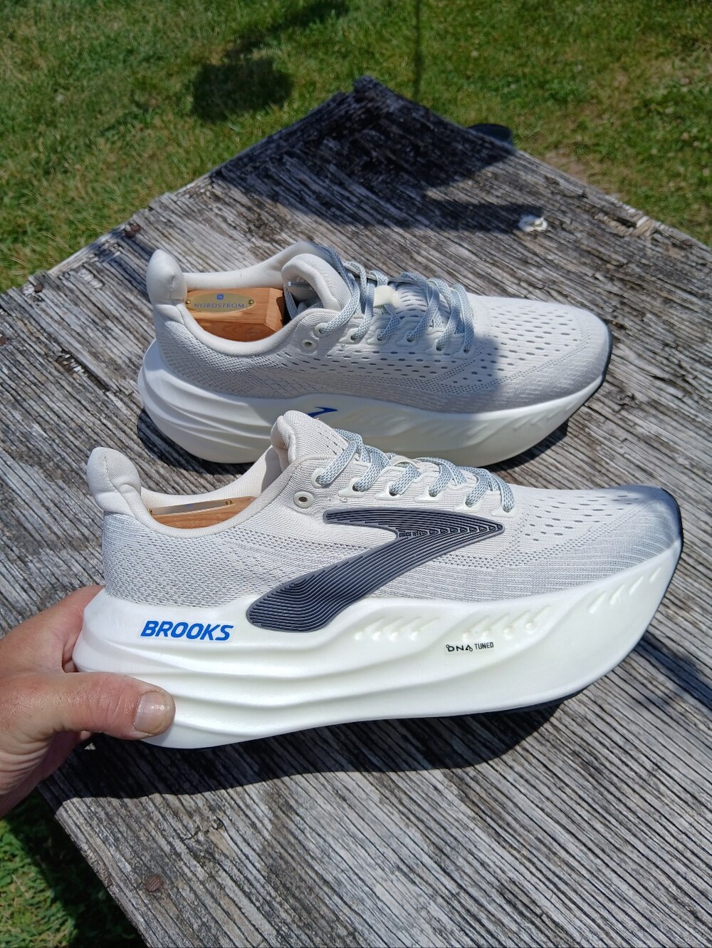 Brooks Glycerine Max Super Comfort/Athletic Medical Field Shoes 8.5 Men/10 Women